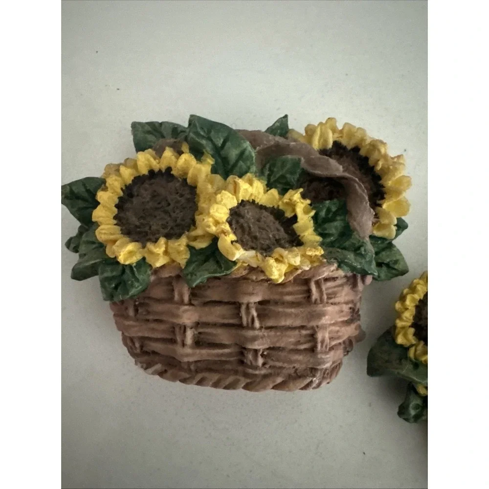 VTG Sunflower Ganz  Refrigerator Magnets Cottage Core Country Kitchen